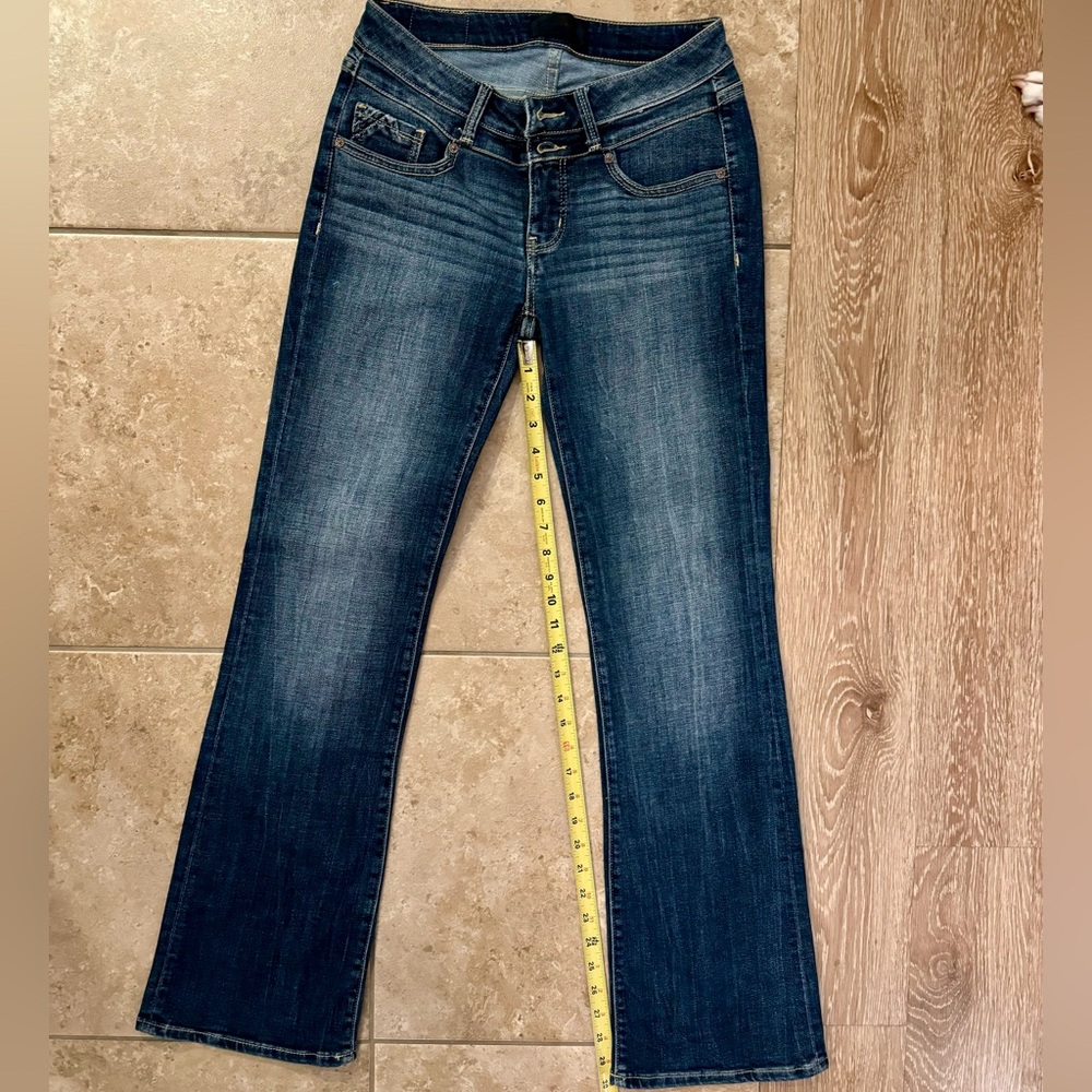New Never Worn The Buckle Black Bootcut 27x32 Blue denim size 27 length 32”